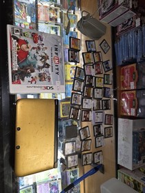 Nintendo 3DS XL System Gold ACRYLIC WORKING 100% LOOSE HINGE + 36 GAMES 