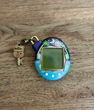 BANDAI Dream Royal Family Tamagotchi Plus Royal Beach AS IS