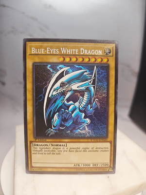 鑑定品 PSA9 　美品　BLUE EYES WHITE DRAGON バンダイ Custom Blue-Eyes White Dragon Bandai Art Secret Rare Casual