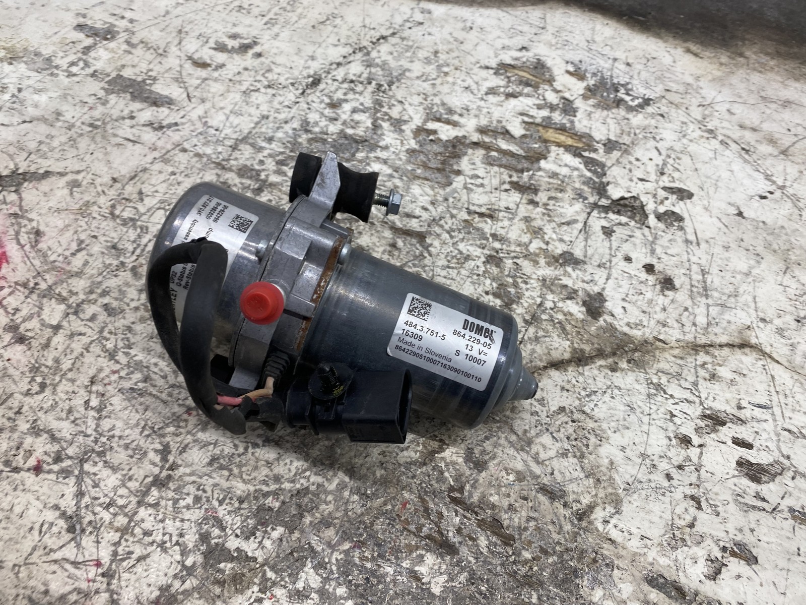 2010-2020 BENTLEY MULSANNE OEM BRAKE SYSTEM VACUUM PUMP 3Y0927317