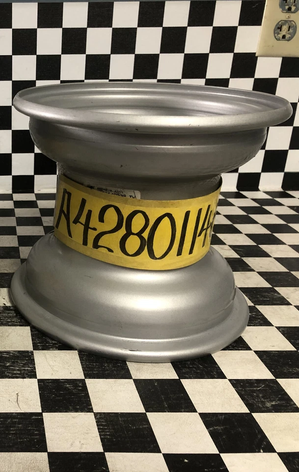 Conjunto de llantas traseras Can-Am Mini DS50 DS90 2002-2007 OEM 8x7,0 AT 41 Foto 2 de 4