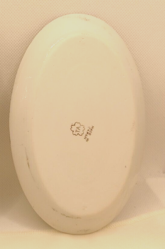 VTG LUSTER WARE OVAL FLORAL TRINKET / CANDY DISH-MADE IN JAPAN-6" x 3 3/4" - Picture 2 of 3