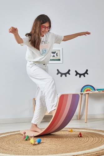 Wooden Balance Board Wobble Curved Board Yoga Rocker Leaning Toy for Kids Adults - Picture 8 of 28