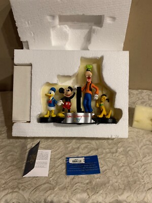 Walt Disney World 2000  Mickey & Donald , Pluto, Goofy Limited Edition Of 5000