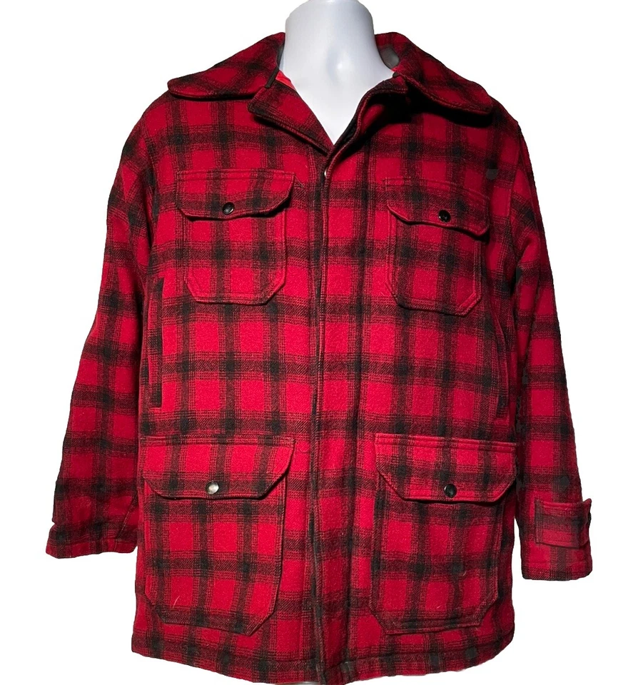 Vintage Woolrich Mackinaw Plaid Wool Hunting Suit 40 Jacket & 32x32 Pant Set - Image 4 of 4