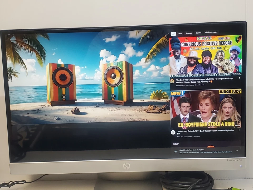 HP Pavilion 27xi 27" IPS LED-backlit Monitor 1920x1080 VGA DVI-D HDMI  w/powr ad - Image 2 of 4