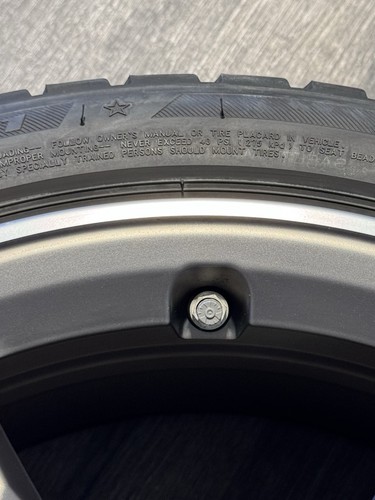 Ruote invernali originali BMW Serie 1 F40 Serie 2 F44 Styling M556 18 pollici / 8053524 - Foto 8 di 16