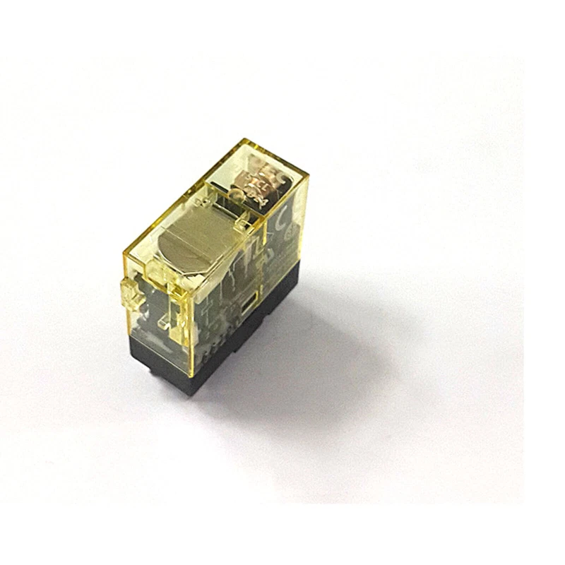 RJ1S-CL-D24 IDEC Relay Plug-In SPDT 12A 24VDC New In Box Fast Delivery - Image 2 of 4