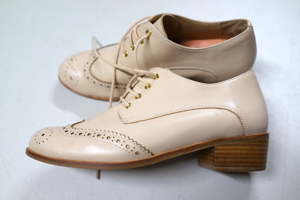 bared ‘parakeet' beige leather 1.5” heel brogues…size 39…vgc...