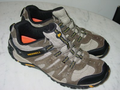 merrell accentor boulder