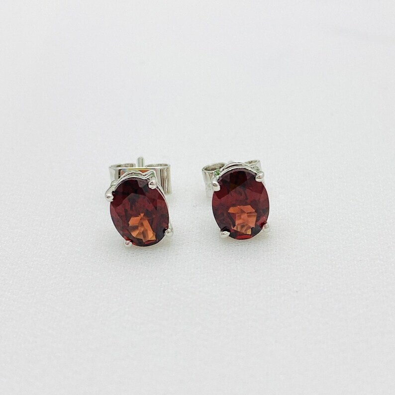 925 Sterling Silver Dainty Red Garnet Stud Earrings for Women