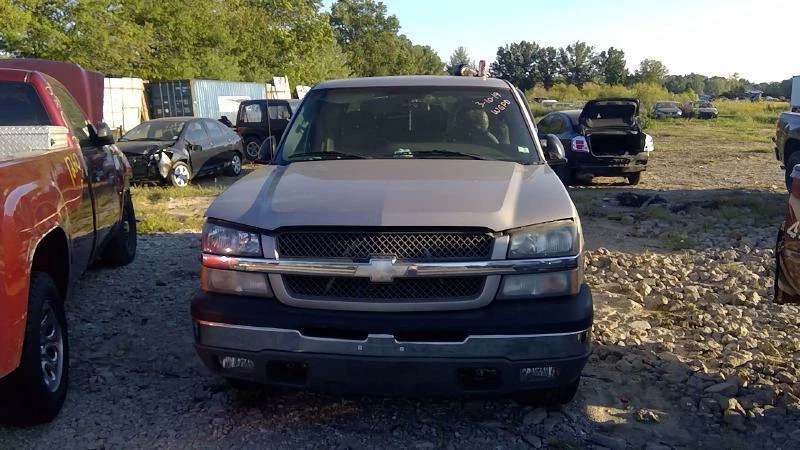 01 02 03 04 05 06 07 08 09 10 11 12 13 CHEVY SILVERADO 1500 Condensador 5.3 AUTO Foto 2 de 4