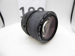 Minolta MD 35-70mm F3.5 M/F Macro Lens, Clear Optics, Same As Leica Vario-Elmar