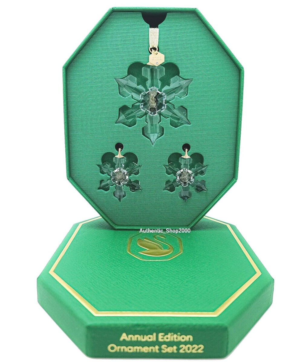 100% SWAROVSKI White Crystal Festive Annual Edition 2022 Ornament