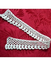 BORDO / PIZZO REALIZZATO A MANO AD UNCINETTO 66x6 cm