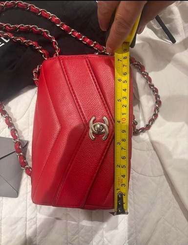 LOVELY AUTH CHANEL MINI CAVIAR CHEVRON ENVELOPE FLAP BAG - Picture 10 of 10