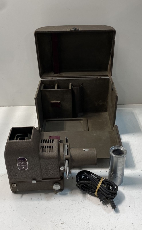 Vintage Bell & Howell Filmo Duo-Master 35mm Slide Projector With Case