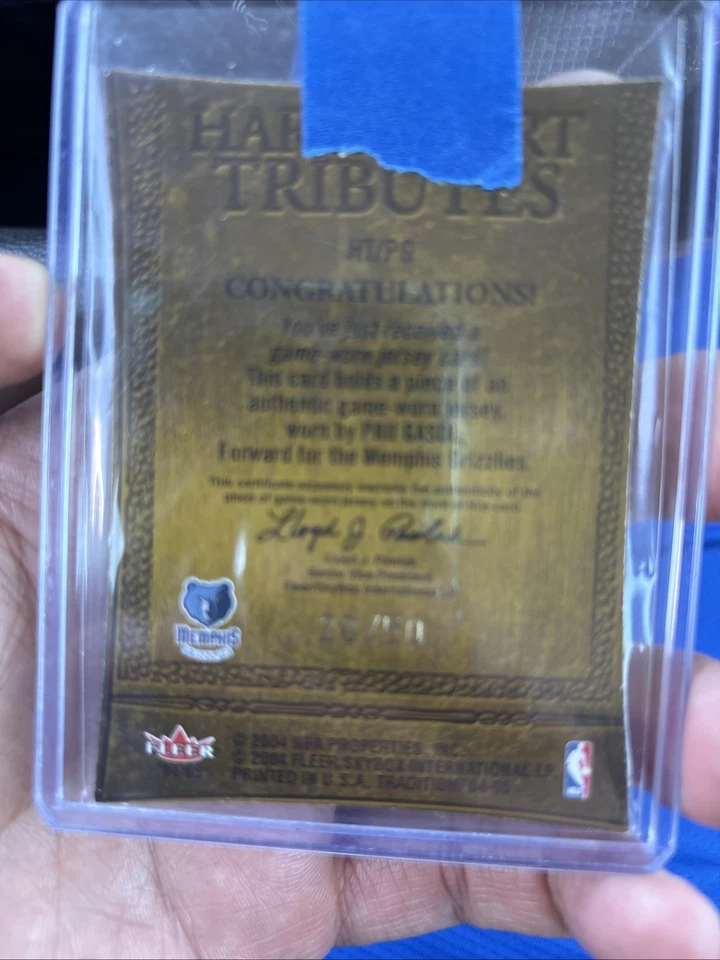 2004-05 Fleer Tradition Hardcourt Tributes Patch /50 Pau Gasol #HT/PG Patch - Imagem 2 de 2