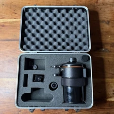 Vintage Celestron C90 1000mm f/11 telescope with accessories