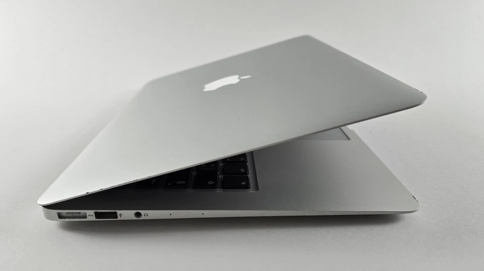 Apple MacBook Air 2015 A1466 13,3“ i5-5250U 1,6GHz 256GB 8GB Monterey #10 - Bild 4 von 4