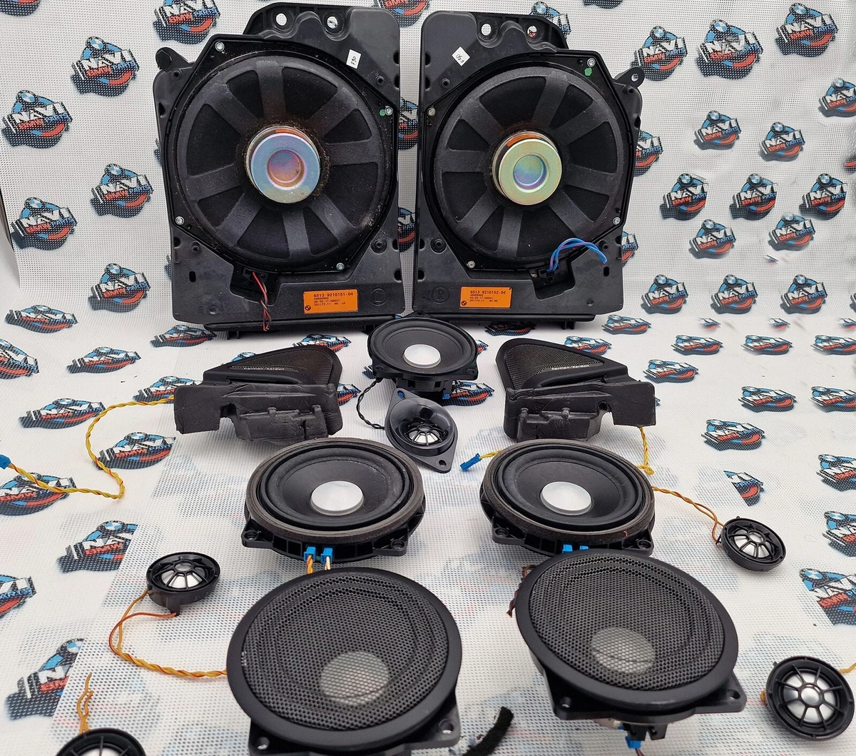 Juego De 4 Altavoces BMW De Alta Fidelidad (HK) Para Serie 1, 3, 6 (E81, E90, E92, E63) - 100W, 4 Ohms