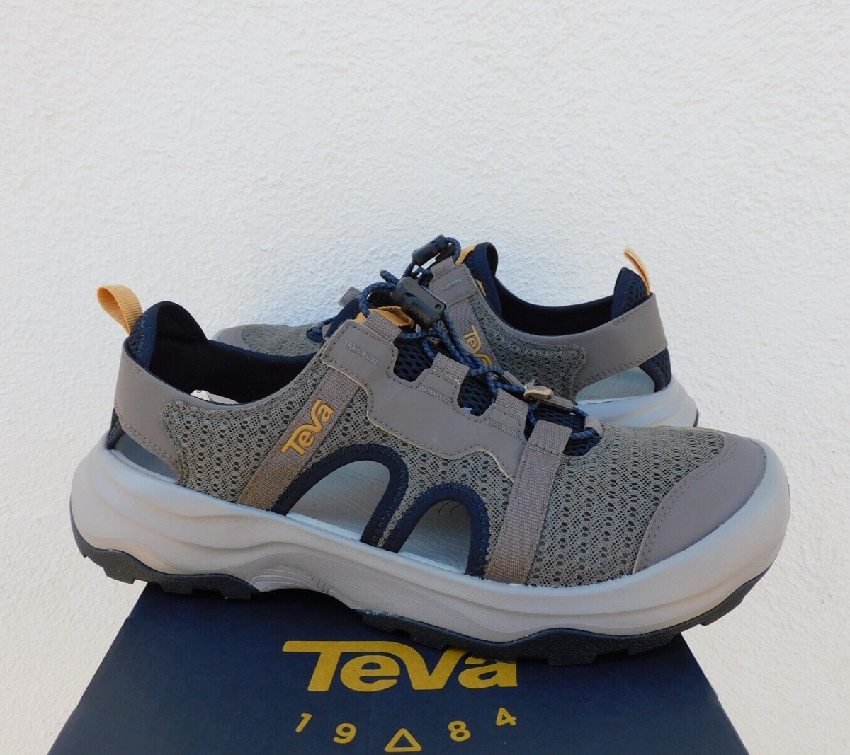 TEVA TEAK OUTFLOW CT SPORT/ WATER SHOES SANDALS MEN US 9/ EUR 42 NEW