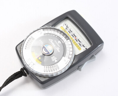 GOSSEN LUNA-PRO EXPOSURE METER, OVER-SENSITIVE LOW RANGE/202888