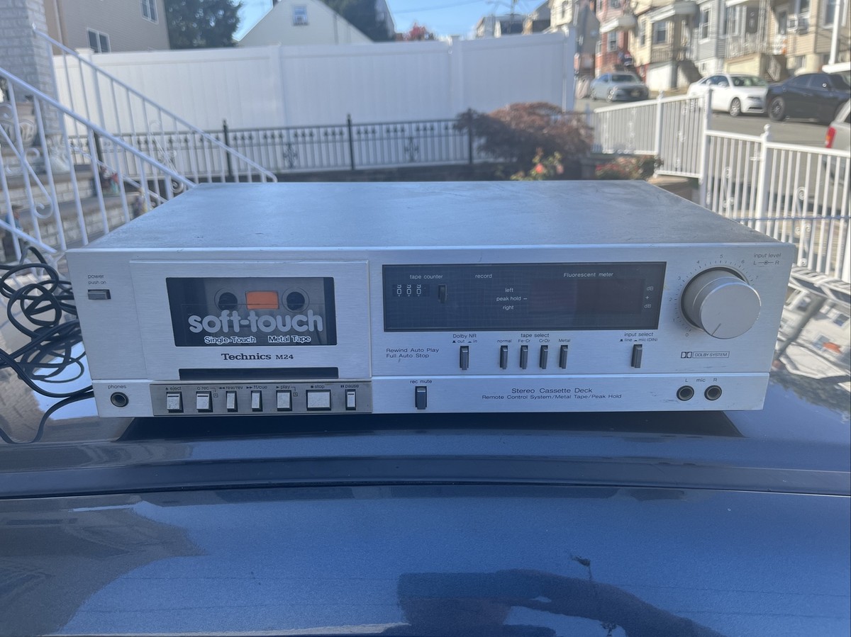 Technics RS-M24 Stereo Cassette Tape Deck Vintage Analog Technics RS-M24 Stereo Cassette Tape Deck Vintage Analog
