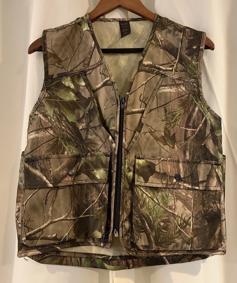Realtree Hunting Camo Vest One Size - Image 2 of 4