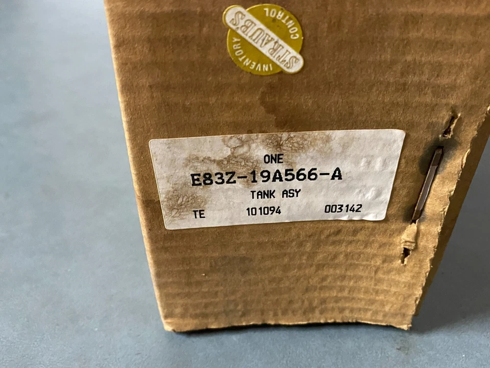 Tanque de control de climatización Ford OEM NOS E83Z-19A566-A 1988 Ford Tempo Topacio Foto 4 de 4