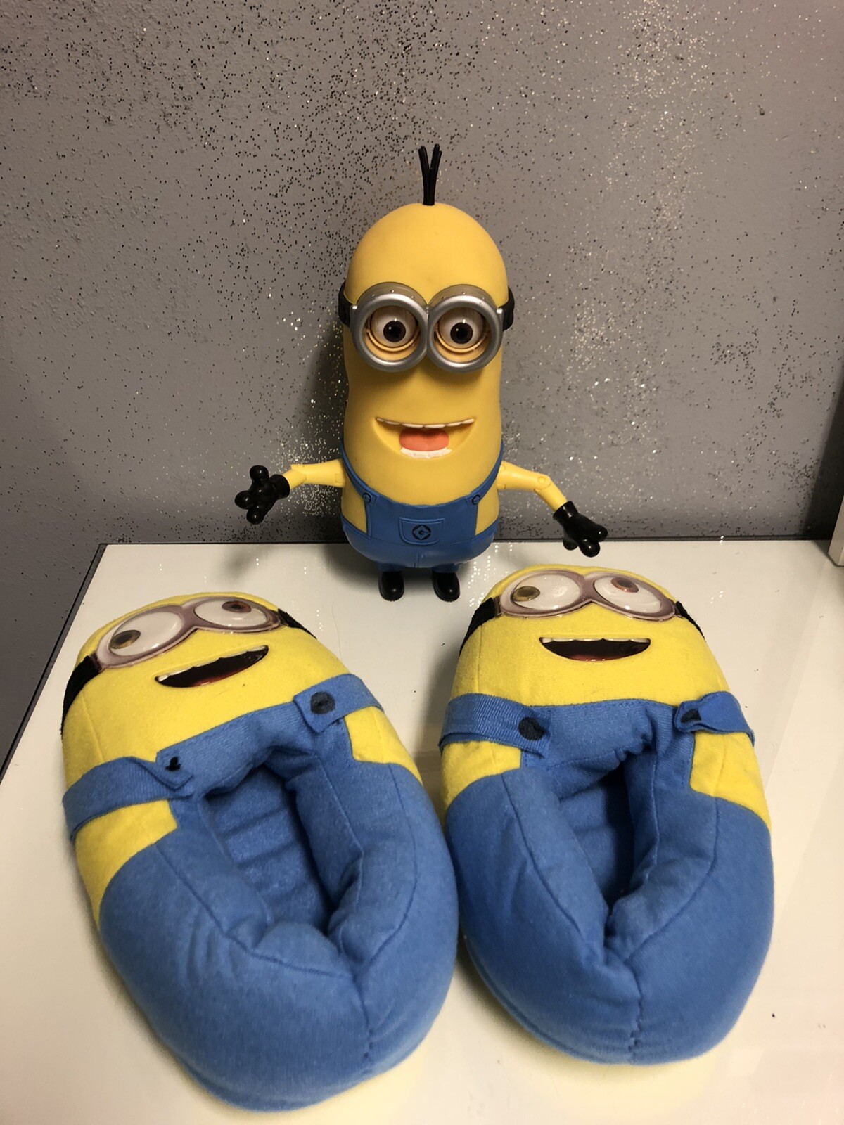 kevin minion talking toy