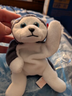 Ty Beanie Baby Nanook the Huskey DOB November 21, 1996 NEW WITH TAGS ! RARE ! 