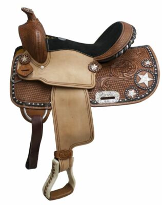 13'' Double T Barrel Style Saddle with Star Skirt and Black Suede Seat!