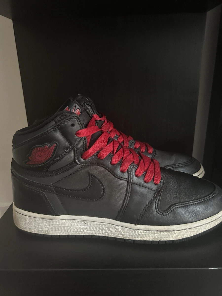 air jordan 1 black satin gym red