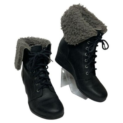 UGG Zea Waterproof Wedge Ankle Boots Size 9