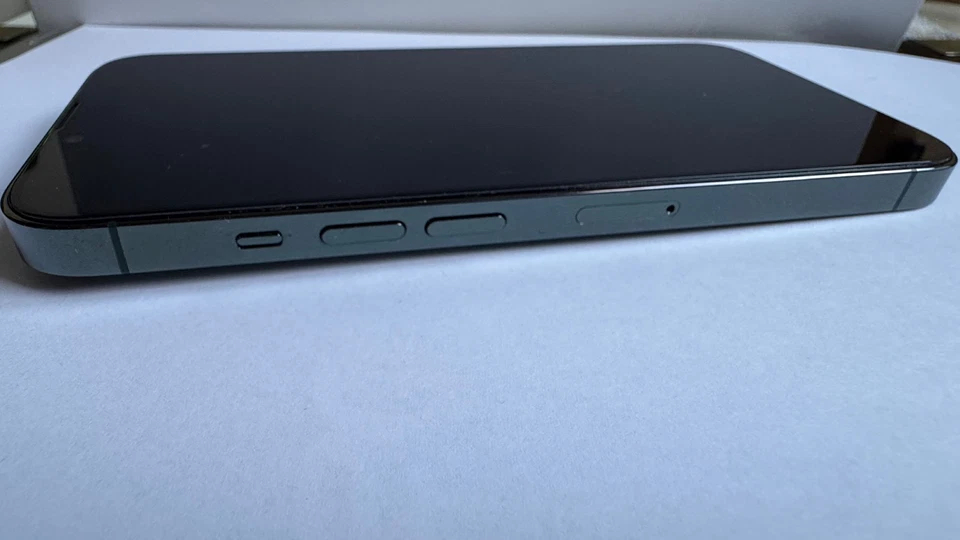 Apple iPhone 13 Pro - 128GB - Alpingrün - Bild 3 von 4