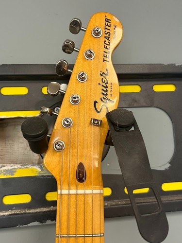 Squier by fender telecaster thinline (2024 model) - Picture 6 of 9