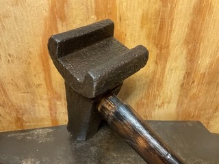 Vintage 3 lb. 5 oz. Blacksmith Anvil/Forge 1 1/4” Channel Swage Hammer VG!