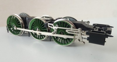 Hornby Spurweite OO LNER B17/4 Fußballer Klasse 4-6-0 Lok Hauptrollen Chassis