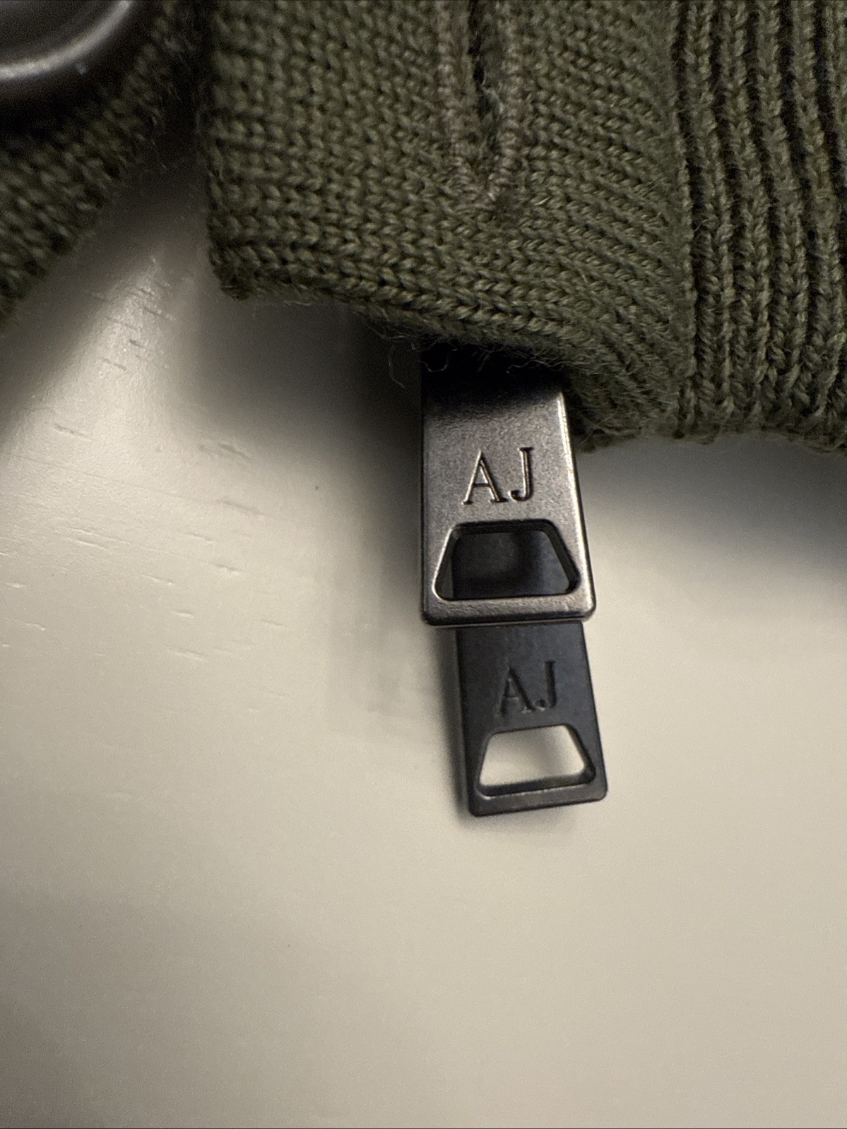Armani  Wool Blend Cardigan Sweater in Hunter Green Medium 100percent Virgin Wool image 4