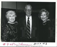 1993 Press Photo Metairie Womans Club members Gail Blain and Hardie & Jean Banks