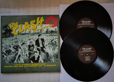 THE CLASH ...2 LP COLLECTORS