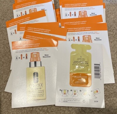 24X Clinique ID Dramatically Different Moisturizing Lotion+ Sample Card Packs
