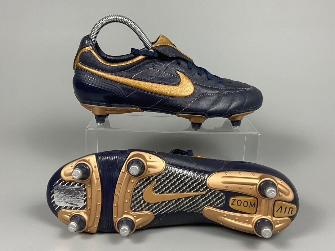 Made in Bosnia Nike Tiempo Air Legend SG US 7.5 soccer Made in Bosnia Nike Tiempo Air Legend SG US 7.5 soccer