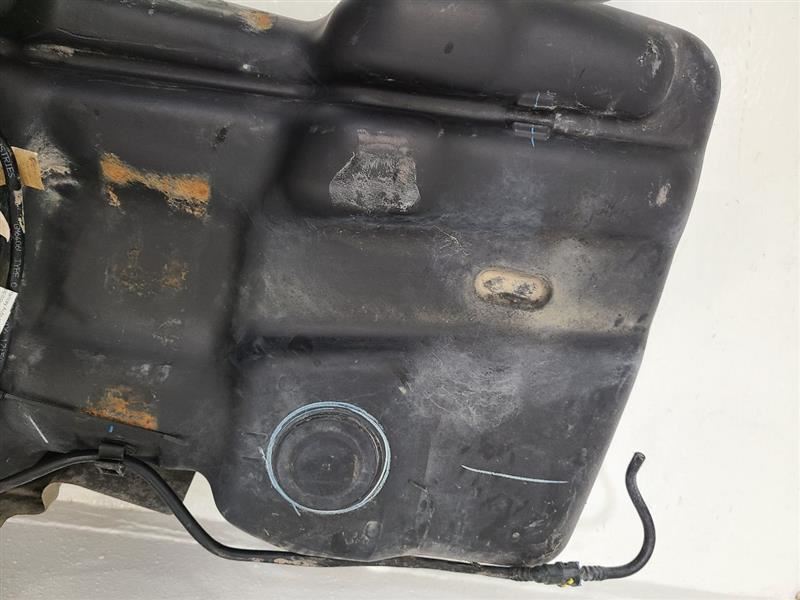 20042009 GMC YUKON XL 1500 6.0L Fuel Tank VIN J 8th Digit Opt LY5 31