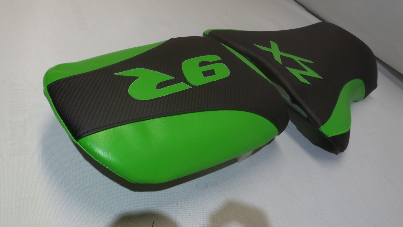 KAWASAKI ZX9 NINJA 98 99 00 01 BLACK/GREEN FRONT & REAR CUSTOM SEAT