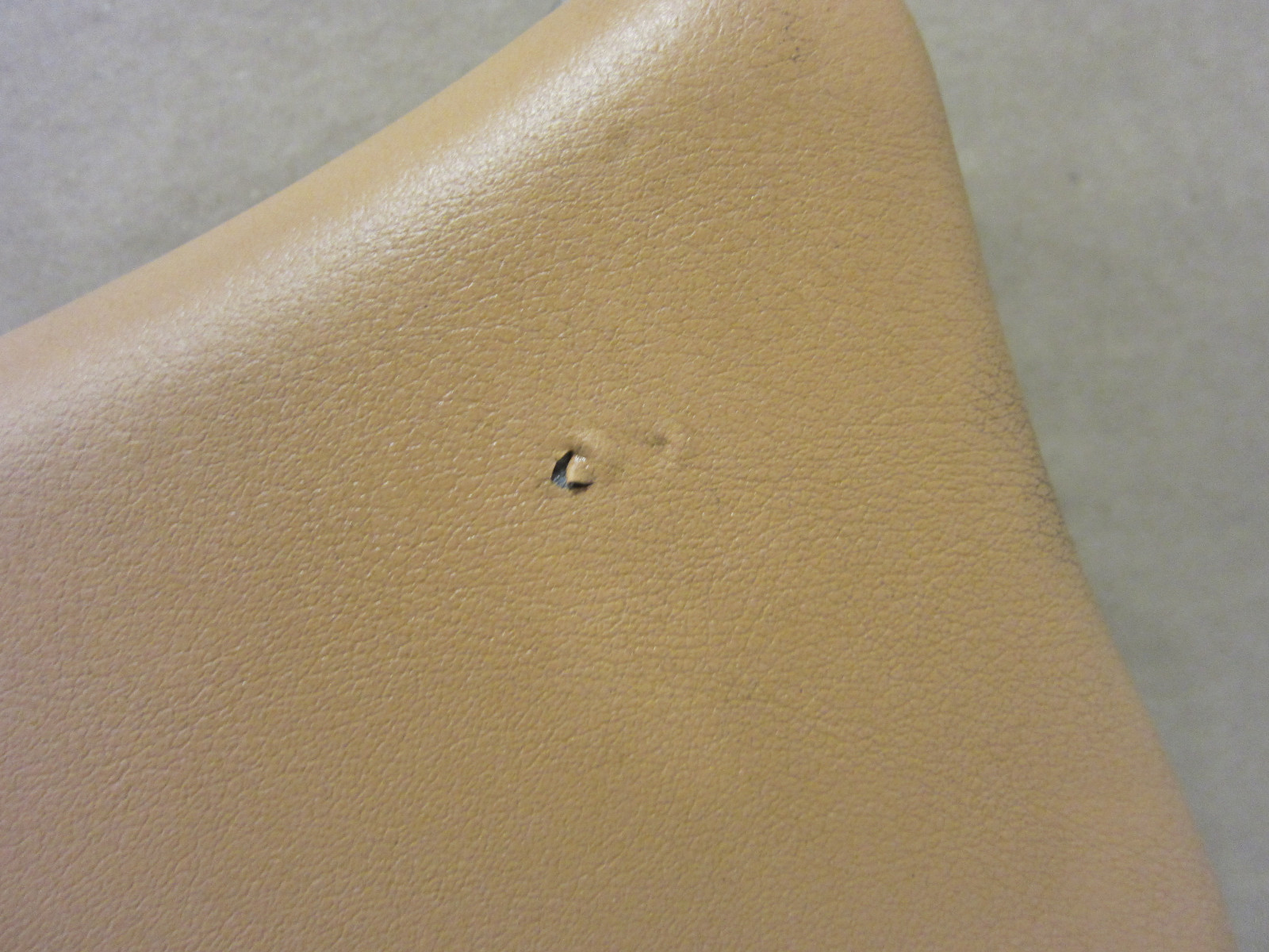 Maserati Quattroporte RH Rear Interior Door Panel. Tan Color - Part# 66939700