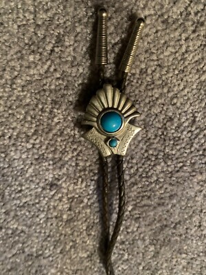 THE LIMITED vintage mid 80s leather/turquoise lariat