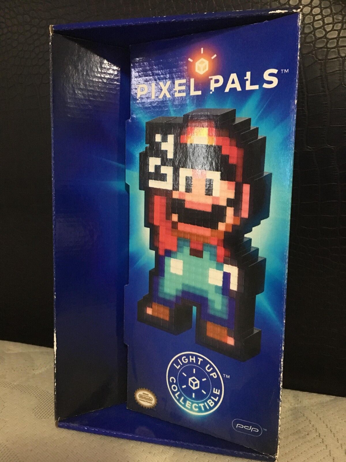 PDP Pixel Pals Nintendo Super Mario Bros 001 Mario - Game Games