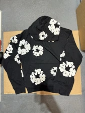 *FAST SHIP* size SMALL Denim Tears Wreath Hoodie Black New With Tags